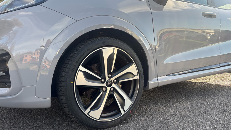 Ford Puma 1.0 EcoBoost Hybrid mHEV 155 ST-Line X 1st Ed+ 5dr Petrol Hatchback